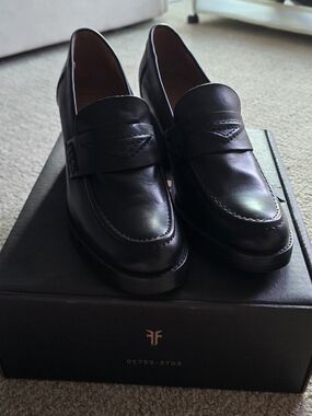 Frye Black Leather Classic Penny Loafers